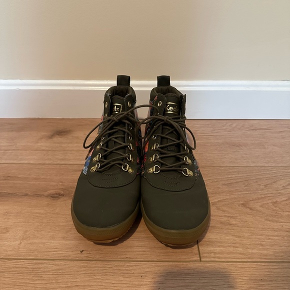 Keds x Rifle paper co. scout boots in Olive and Garden Party print size 8.5 - Picture 5 of 7